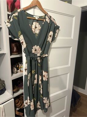 Monteau Green Floral Midi Wrap Dress with Belt